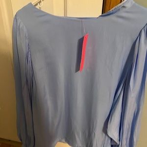 Lilly Pulitzer long sleeve blouse. XL. NWT